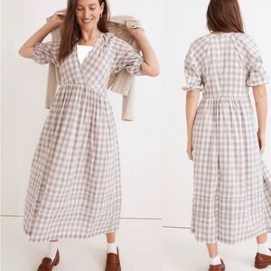 Elegant Checkered Midi Dress